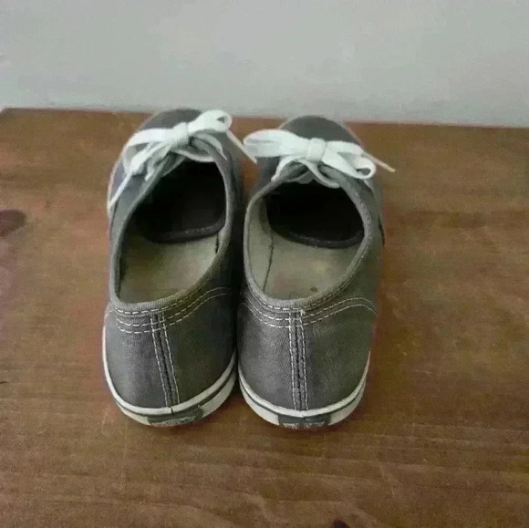 VANS grey  mens size 6 (women's 7.5) sneakers - Picture 6 of 12